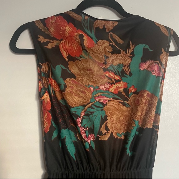 Vintage Dress! 👗 🌺 - Picture 2 of 2